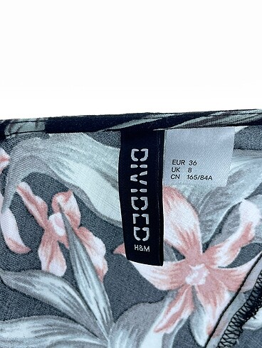36 Beden çeşitli Renk H&M Kısa Elbise %70 İndirimli.