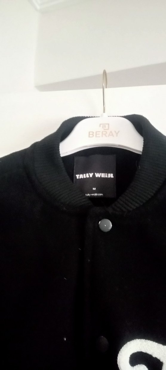 Düğmeli Siyah Deri Kadın Ceket TW Baskılı — görsel 2/6