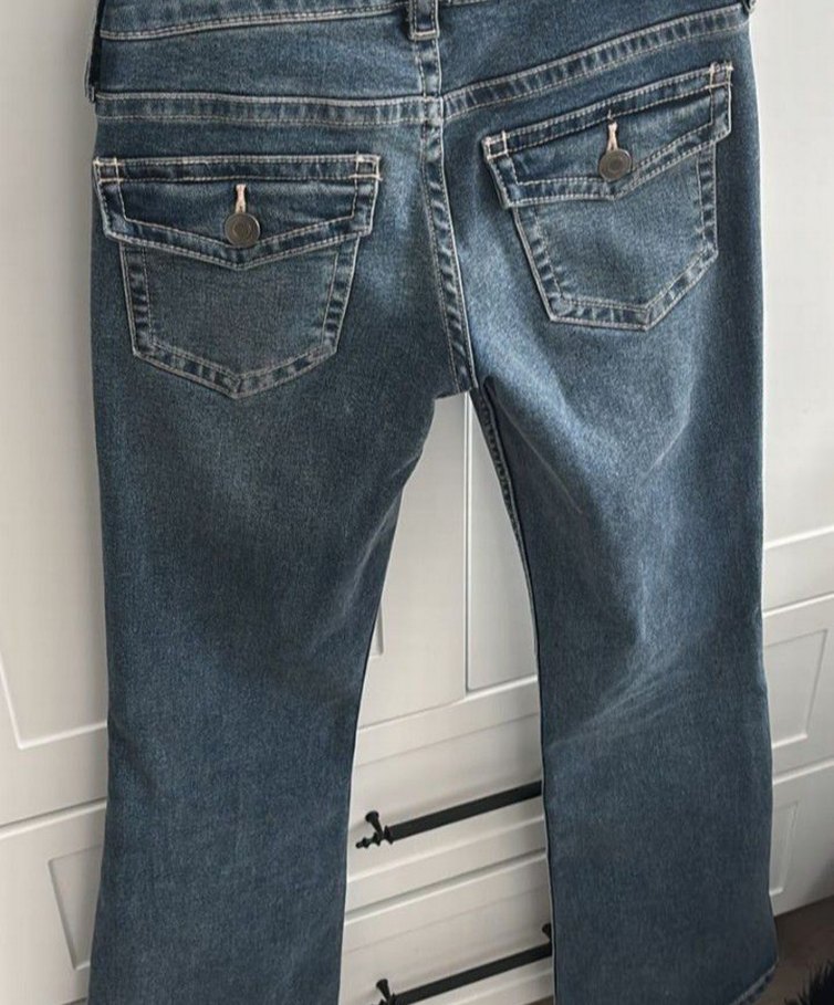 H&M flared low jeans ispanyol paça — görsel 2/3