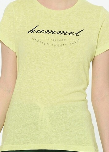 Etiketli hummel tshirt 