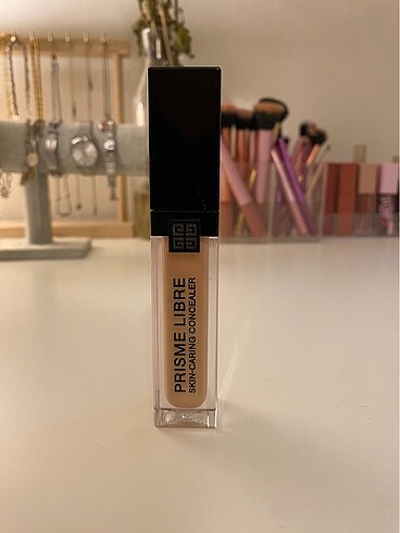 Givenchy Kapatıcı