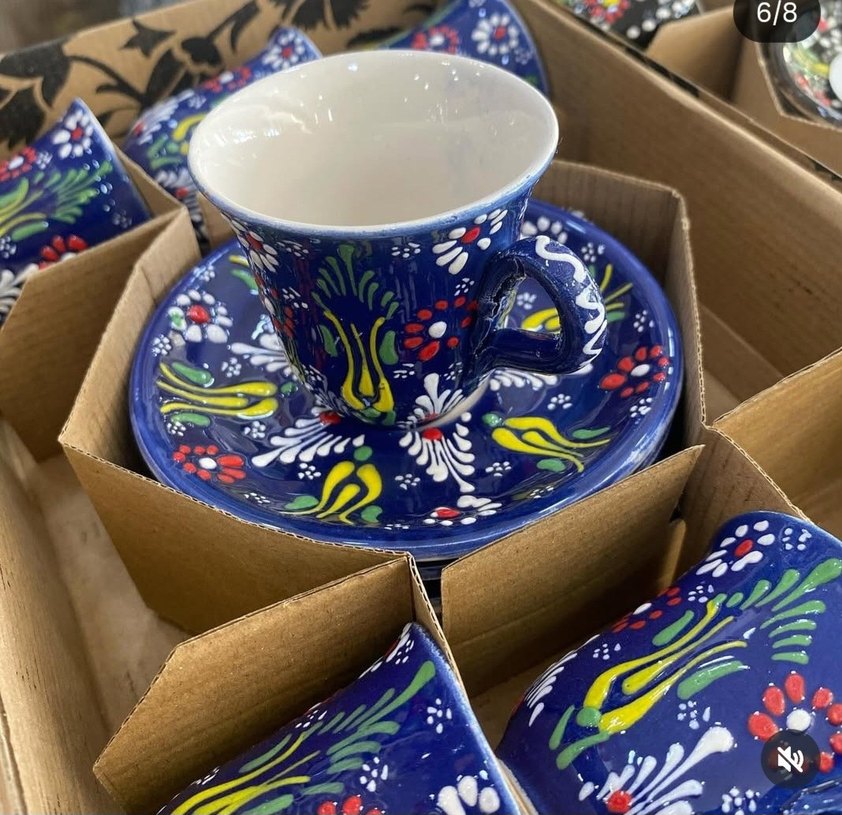 Siyah Papatya Desenli Fincan ve Tabak - Görsel 4