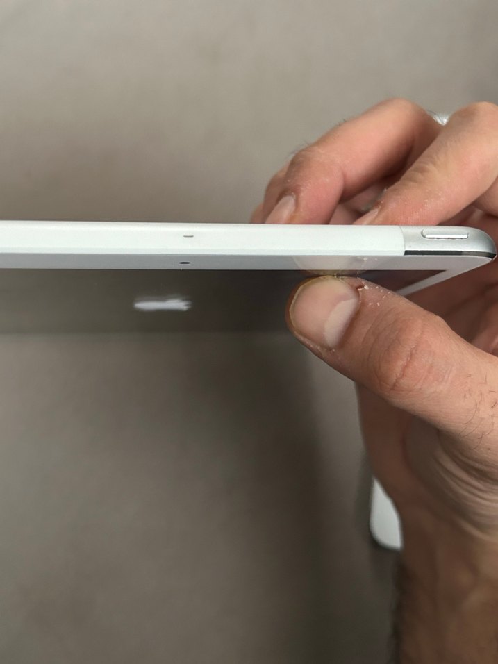 Beyaz Apple Tablet - Görsel 2