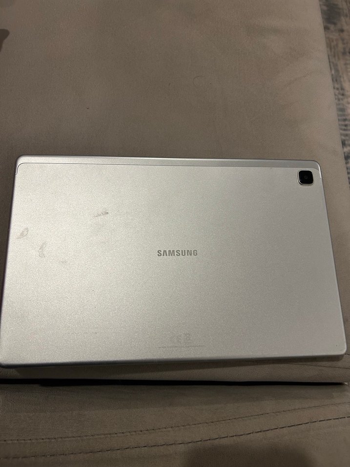 Beyaz Samsung Galaxy Tab A7 Tablet - Görsel 3