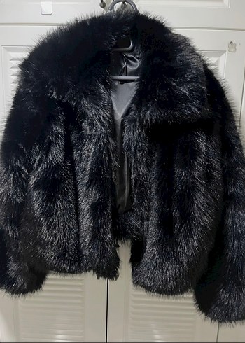 Zara Siyah Kısa Suni Kürk - Görsel 5