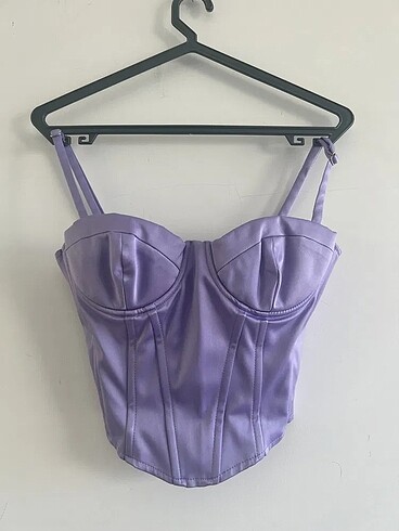 l Beden mor Renk bershka lila korse top