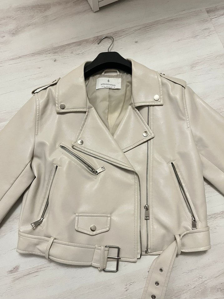 Bej Kemerli Kısa Deri Ceket - Görsel 2