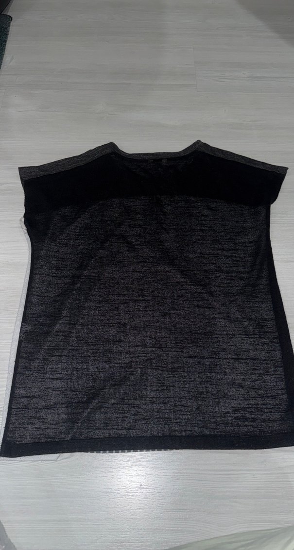 Kadın Gri Baskılı Kısa Kollu Tişört - Görsel 3