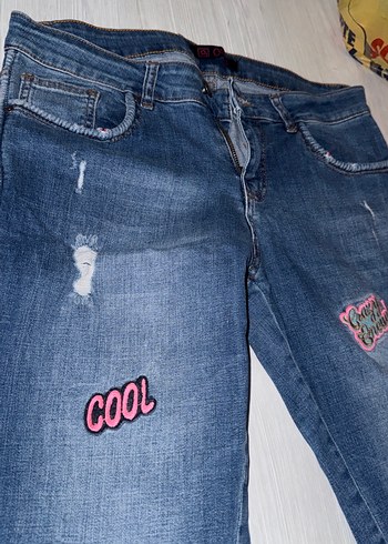 Nakışlı, Tokalı Mavi Kadın Kot Pantolon - Görsel 2