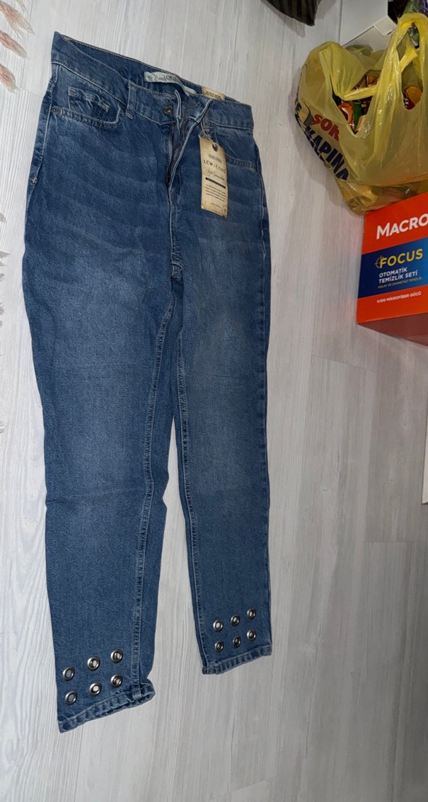 Düğmeli Mavi Kadın Denim Pantolon - Görsel 4