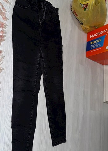 Kadın Siyah Kemerli Slim Fit Midi Jean - Görsel 2