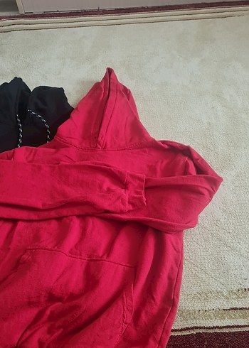 Kırmızı Kapüşonlu Kadın Sweatshirt - Görsel 2