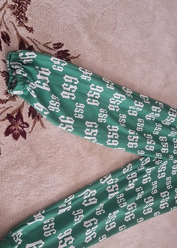 Yeşil Desenli Bol Kesim Kadın Pantolon - Görsel 4