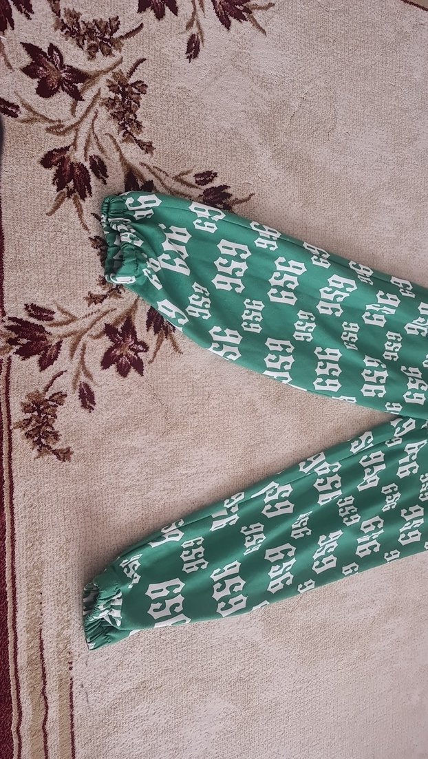 Yeşil Desenli Bol Kesim Kadın Pantolon - Görsel 3