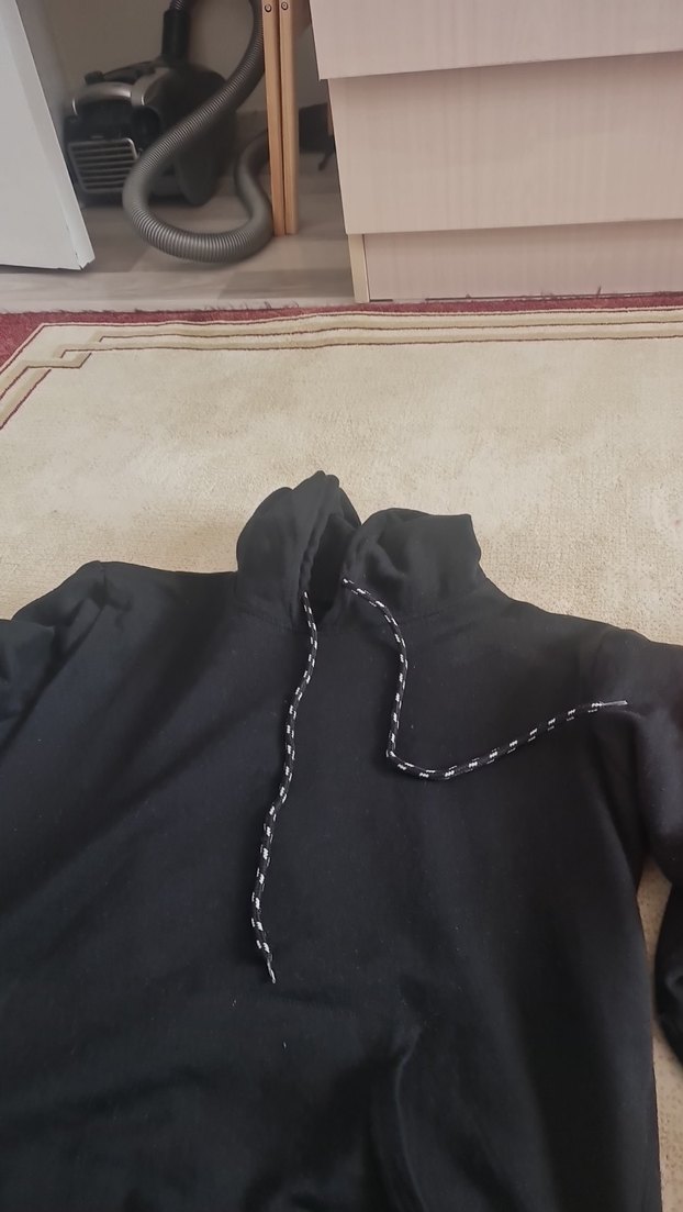 Siyah Yüksek Yakalı Fermuarlı Sweatshirt - Görsel 4