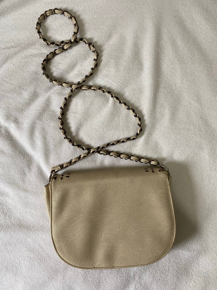 Bej Yılan Desenli Zincir Detaylı Deri Çanta - Görsel 2