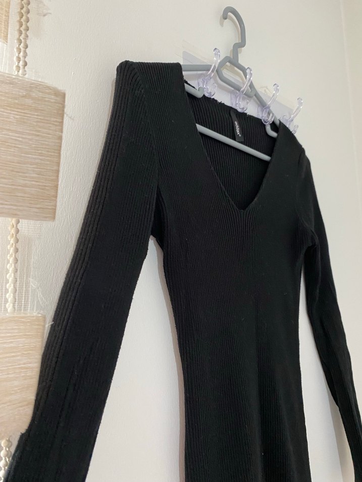 Siyah V Yaka Uzun Kollu Triko Elbise - Görsel 2