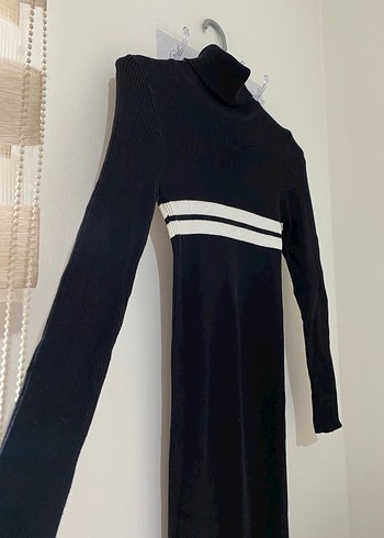 Uzun Siyah Çizgili Triko Elbise - Görsel 2