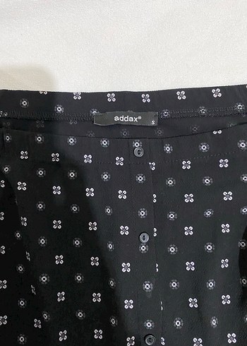 Düğmeli Siyah Mini Bluz - Görsel 4