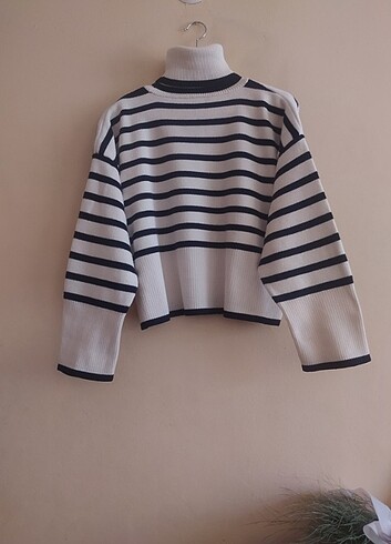 Triko crop kazak 