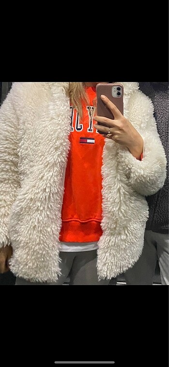 Zara mont