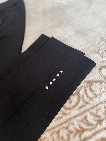 Taşlı siyah pantolon - Görsel 3