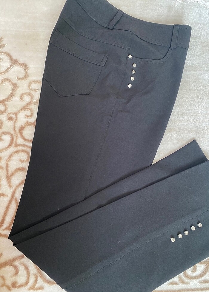 Taşlı siyah pantolon - Görsel 4