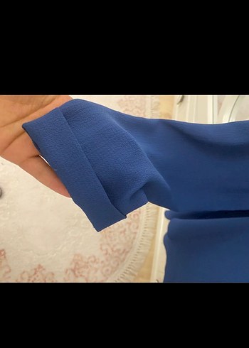 Mavi Uzun Kollu Düğmeli Bluz - Görsel 3