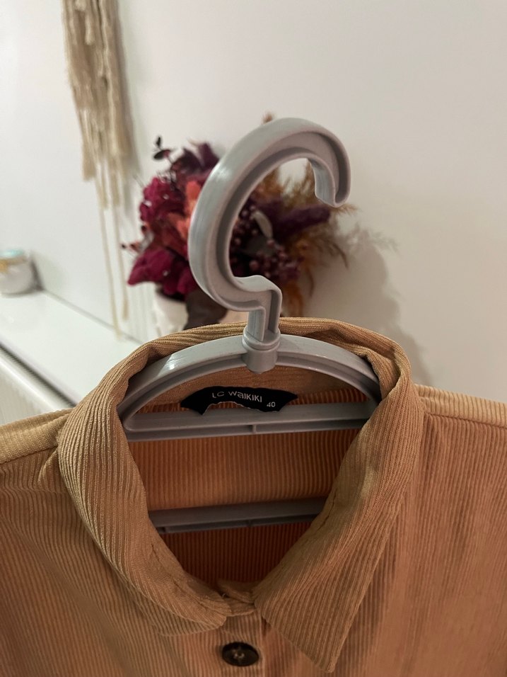 LCW Bej Düğmeli Uzun Kollu Kadın Gömlek - Görsel 3