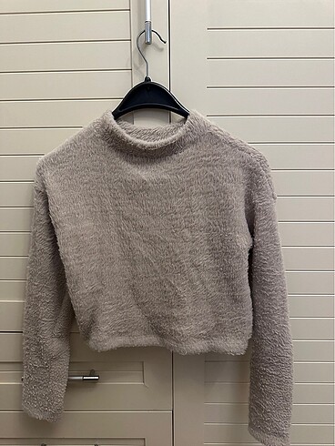 Zara crop kazak