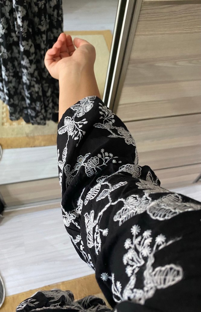 Uzun önü düğmeli elbise yenidir 36 beden ama 36-38 uygundur - Görsel 3