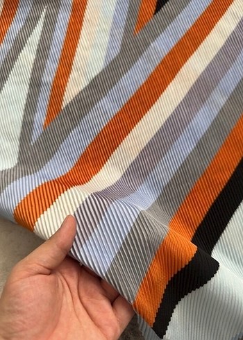 Eşarp , bir kez taktım - Görsel 2