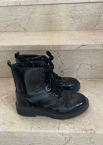 37 Beden Siyah Rugan Stiletto Topuklu Goth Bot . Çok iyi durumda
