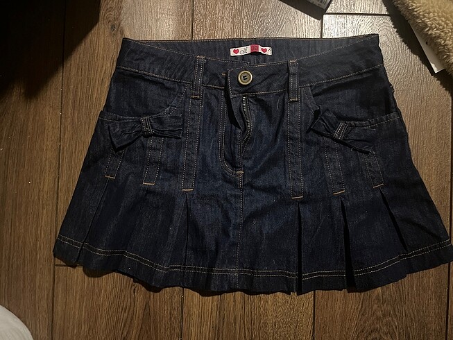 Düşük bel mini etek