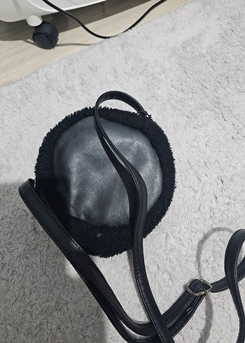 Siyah Kedi Figürlü Peluş Çanta - Görsel 2