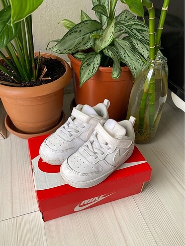 25 Beden Nike Court Borough Low 2 Çocuk Günlük Spor Ayakkabı