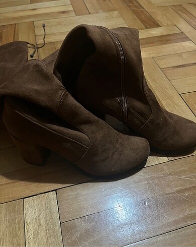 37 Beden Düz üstü çizme