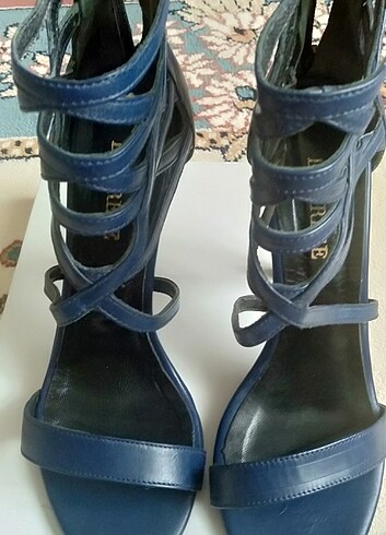 37 Beden DIVARESE 37 numara topuk boyu 10 cm 