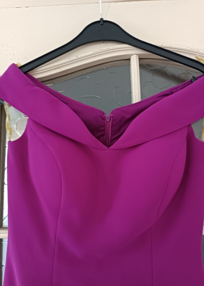 Kayık yaka elbise - Görsel 2