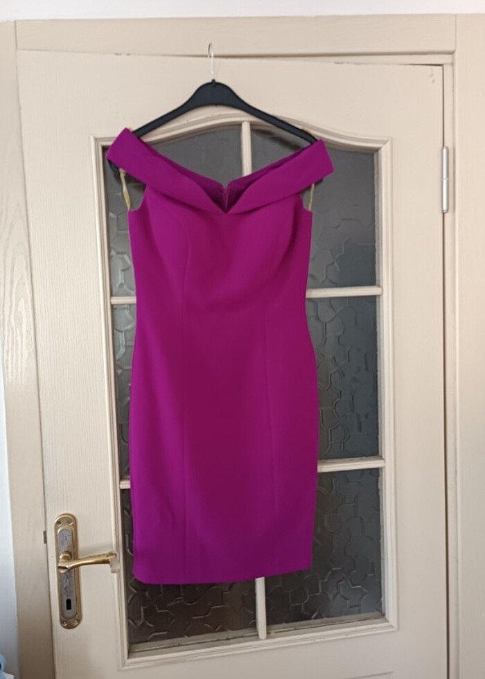 Kayık yaka elbise - Görsel 3