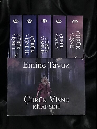 ÇÜRÜK VİŞNE SERİSİ 5 KİTAP