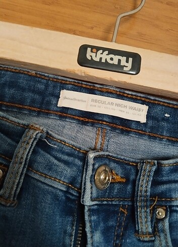 32 Beden lacivert Renk Stradivarius Kadın Jean
