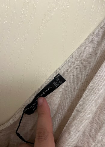 Bej V Yakalı Kadın Keten Tulum - Görsel 5