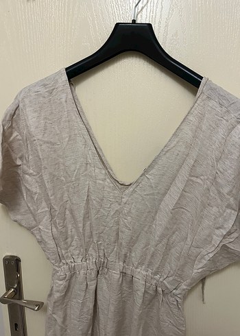 Bej V Yakalı Kadın Keten Tulum - Görsel 3