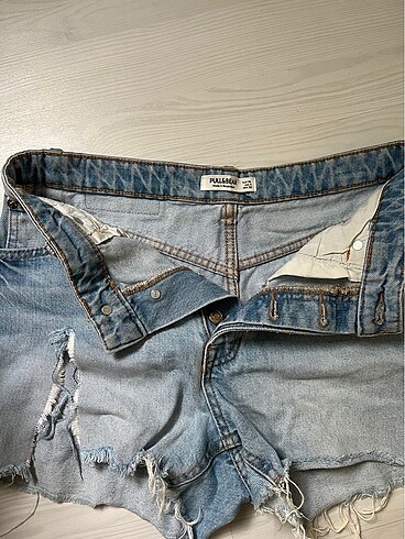 Pull and Bear Pull and bear şort