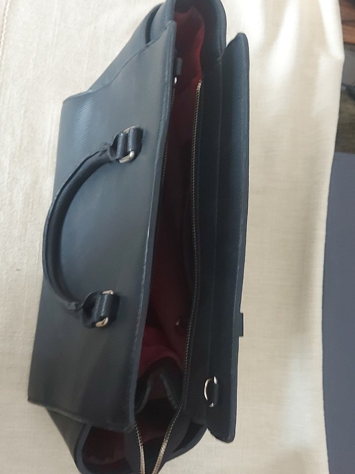 Siyah Deri Kadın Çanta Tokalı Minimalist - Görsel 3