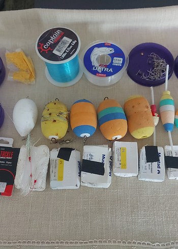 Çok Renkli Balıkçılık Malzemeleri Seti - Görsel 3