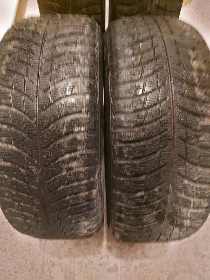 205/55/16 Kışlık lastik Bridgestone - Görsel 2