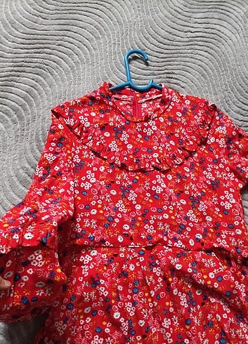 42 Beden Yazlık tril tril elbise