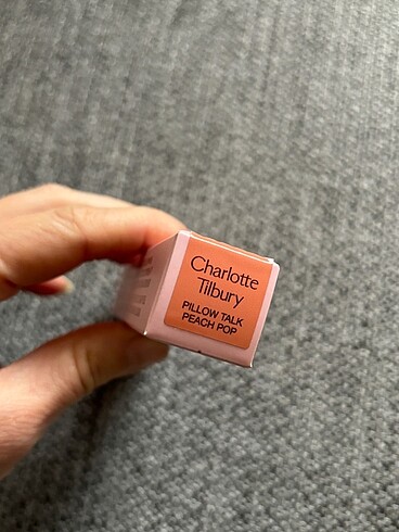 Diğer Charlotte Tilbury Allik